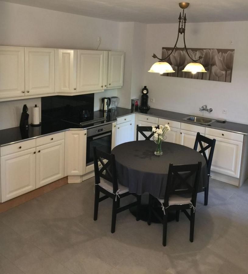 Damhills Apartments Bronowko Dış mekan fotoğraf